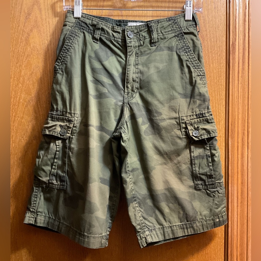 Boy’s Urban Pipeline Green Camouflage Cargo Shorts with Adjustable Waistband.
